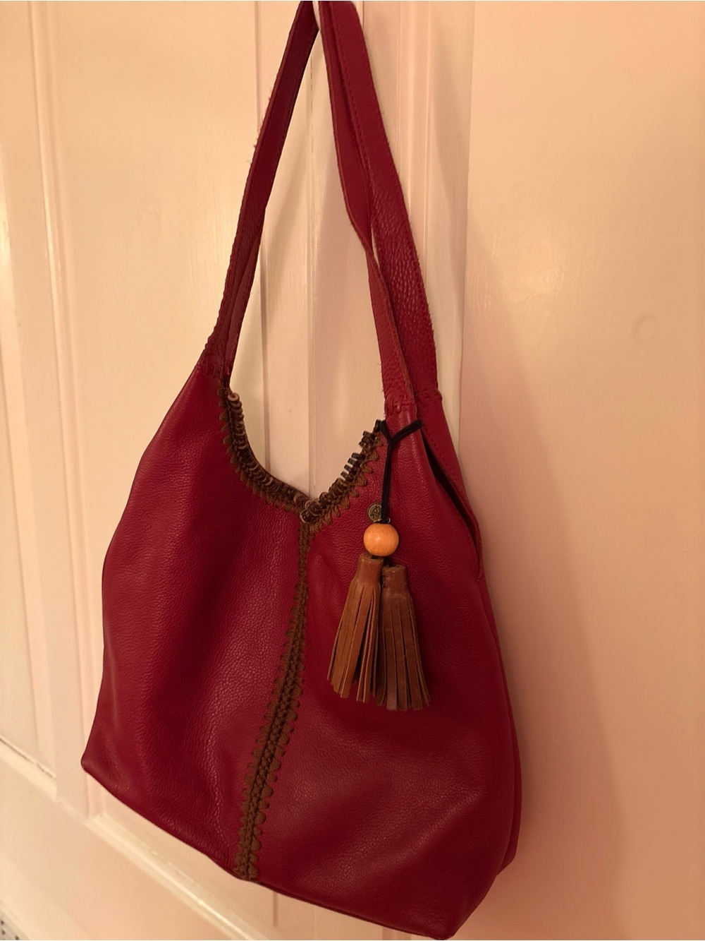 The Sak Huntley Hobo Bag Crimson Red Pebbled Leather Crochet Detail Tassel Charm - Picture 3 of 8